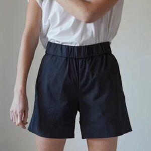 Everlane Easy Short in Black